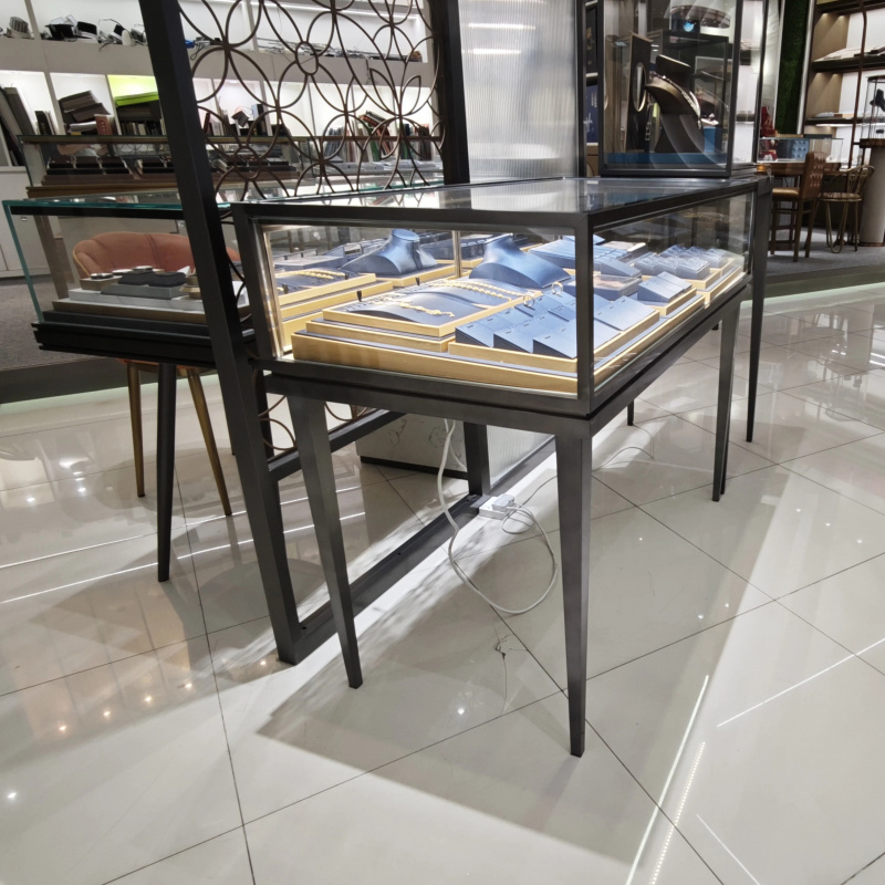 Lemari pajang perhiasan kelas  - Glass Cabinet Display ulasan dan harga